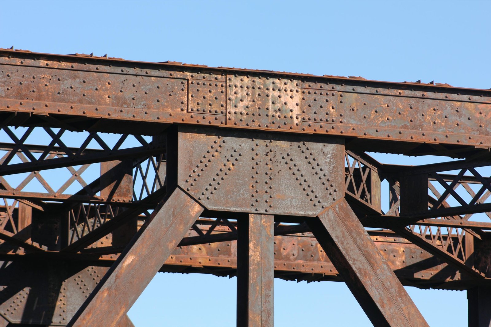 Upper connection